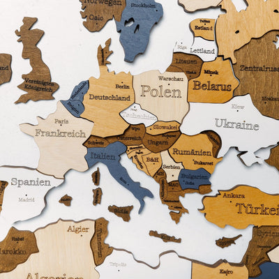 Premium Wanddekor 3D Weltkarte aus Holz in Deutsch mit Pins | Mehrfarbig - WOW WOOD